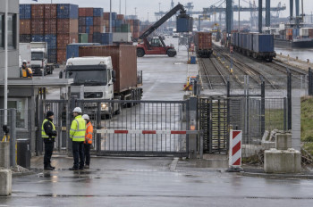 Čínské COSCO narazilo. Německo stoplo akvizici kvůli bezpečnosti