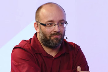 ČT je dinosaurus a Čína vítězí bez války, říká Vidlák