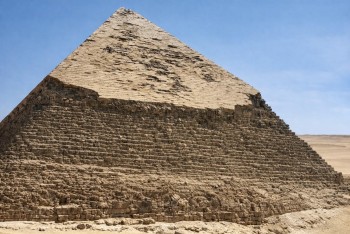 Velká pyramida v Gíze odhaluje tajemství starověké stavební geniality