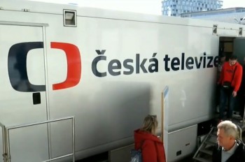 Kdo se bojí kontroly NKÚ? Spor o poplatky nabírá na obrátkách