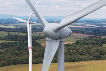 Hrozí Česku další „tunel“? Bitva o větrníky začíná