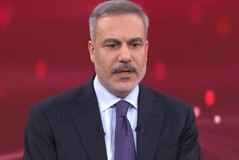 Írán hrozí zničením regionu při „konečném útoku“. Ankara varuje